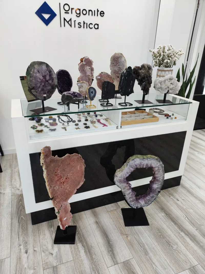 Mineral