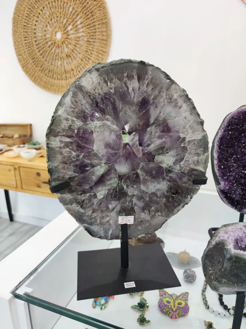 Mineral